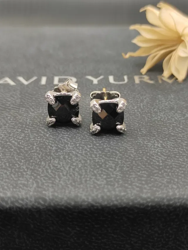 Black Silver Faceted Square Center Stone Four-Prong Claw Setting Earrings 9