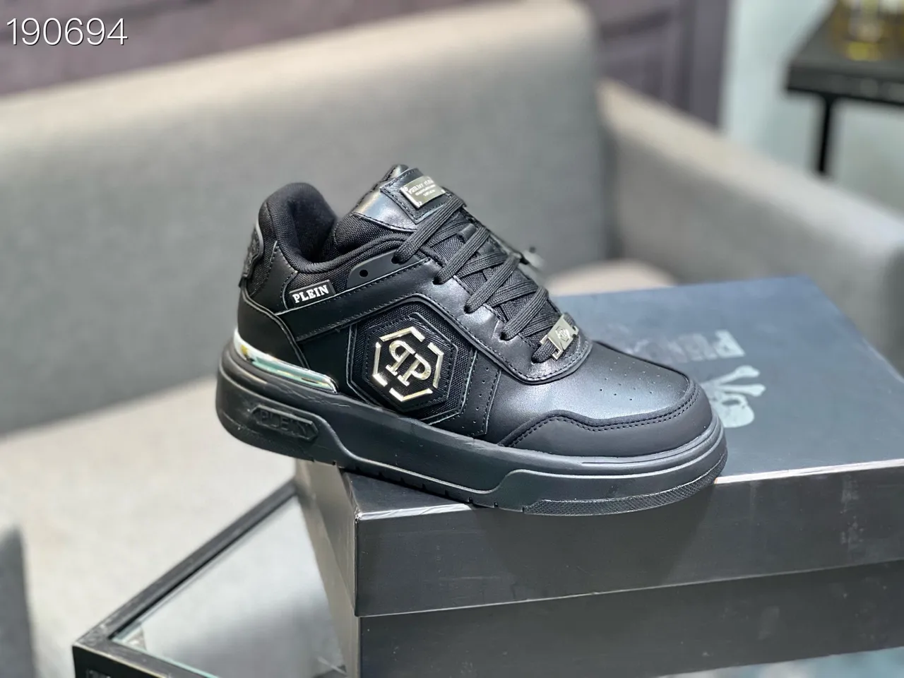 Black Silver Leather-and-Mesh Upper Metallic Hexagonal Side Emblem Chunky Sneakers 5