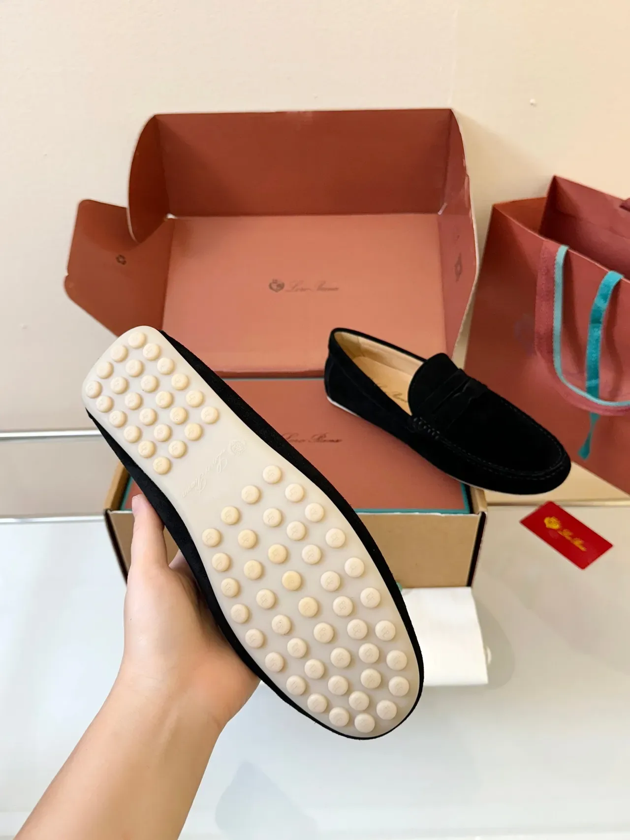Loafer daim noir à bride penny 5