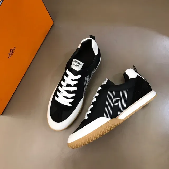 Black White Retro-Inspired Striped Side Panel Sneakers 8