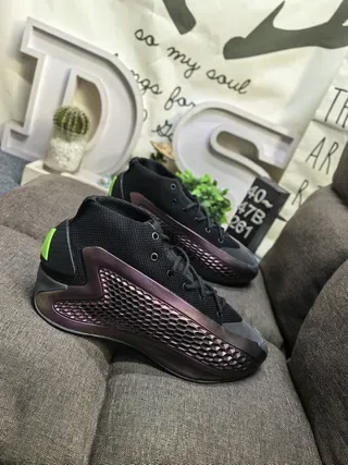 Black Yellow High-Top Mesh Upper Sneakers 19