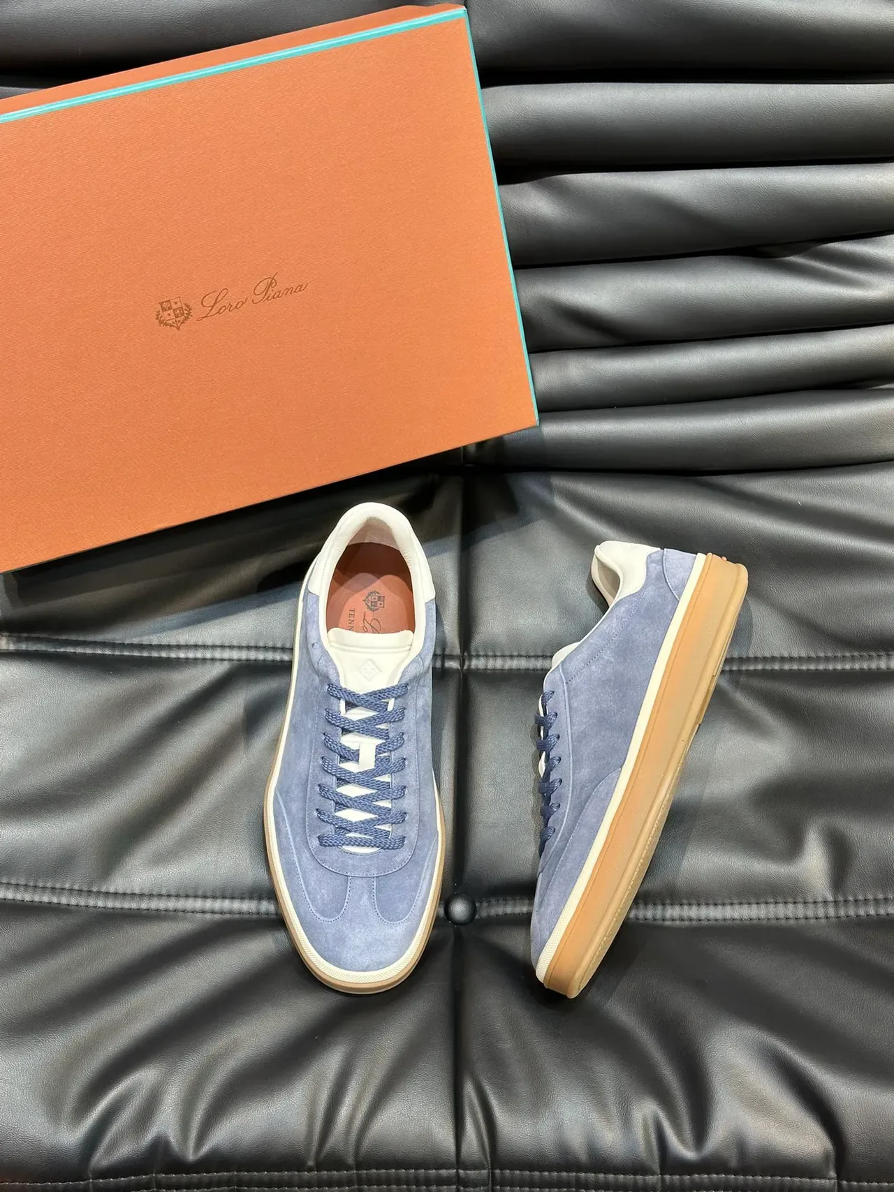 Blue Beige Suede Upper Contrast Cream Heel Tab Sneakers 5