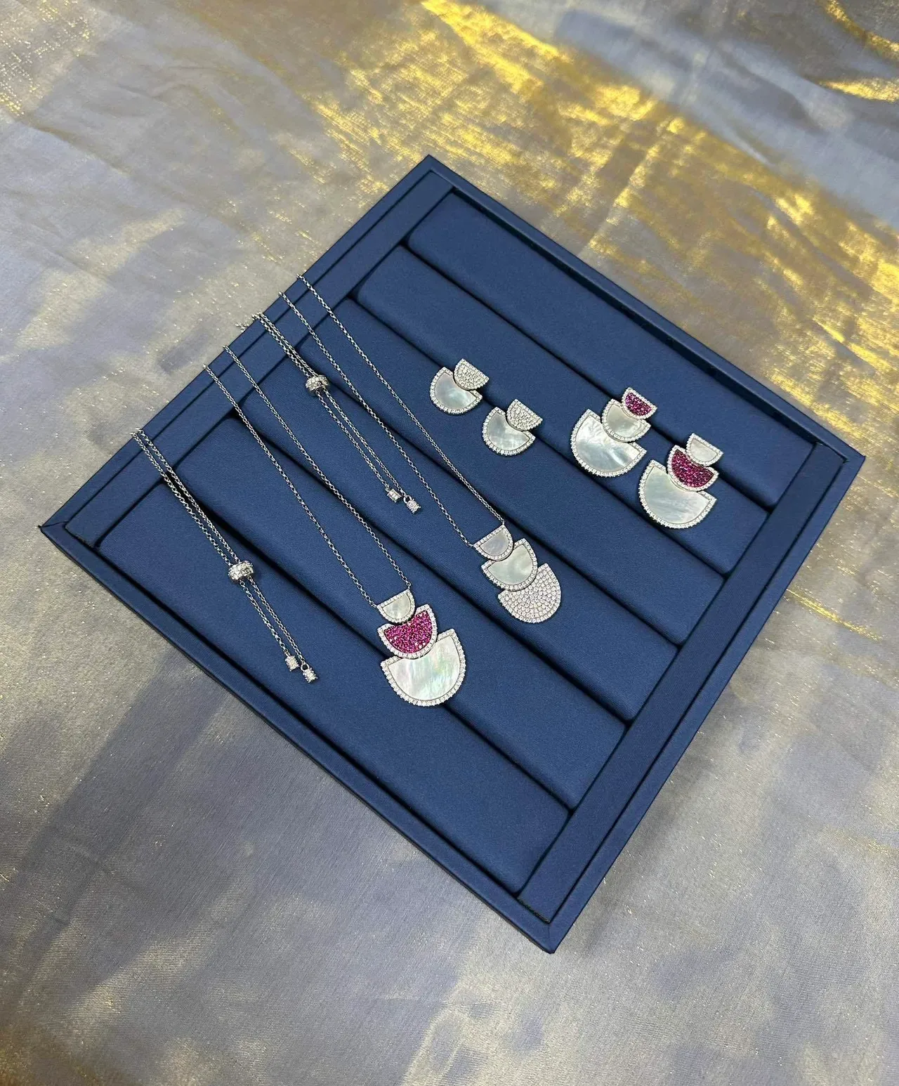 Blue Red Multi-Tiered Fan-Shaped Pendant Pavé-Set Gemstones Necklace 8