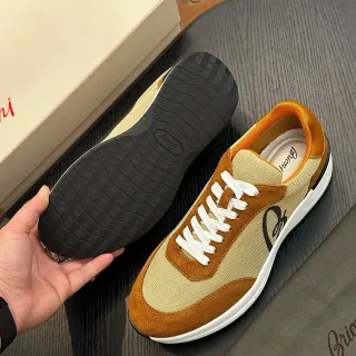 Brioni Beige Marrón Zapatillas de material mixto con parte superior de ante y malla de construcción