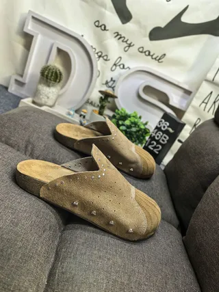 Brown Beige Suede Upper Cork Sole Slippers 9