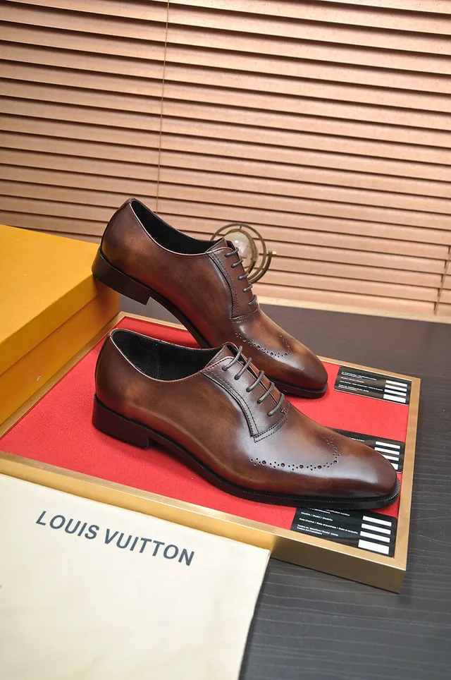 Brown Full-Brogue Cap-Toe Oxford Shoe 6