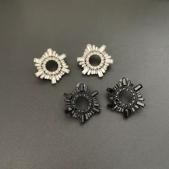 Circular Radiating Baguette-Cut Crystal Stud Earrings 9