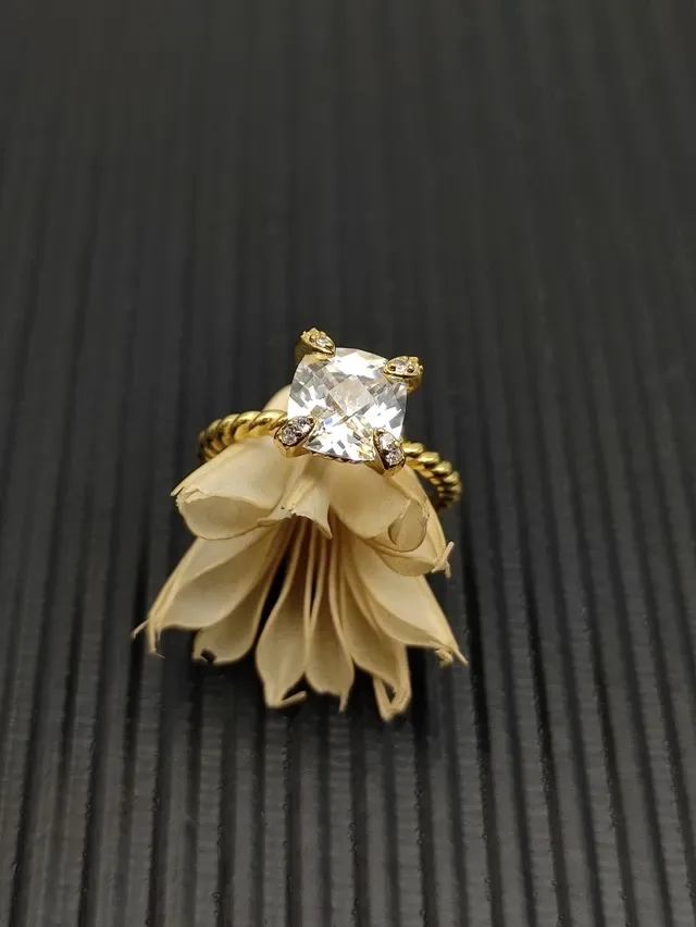 David Yurman Gold Beige Twisted Rope Band Four-Prong Solitaire Setting Ring 3