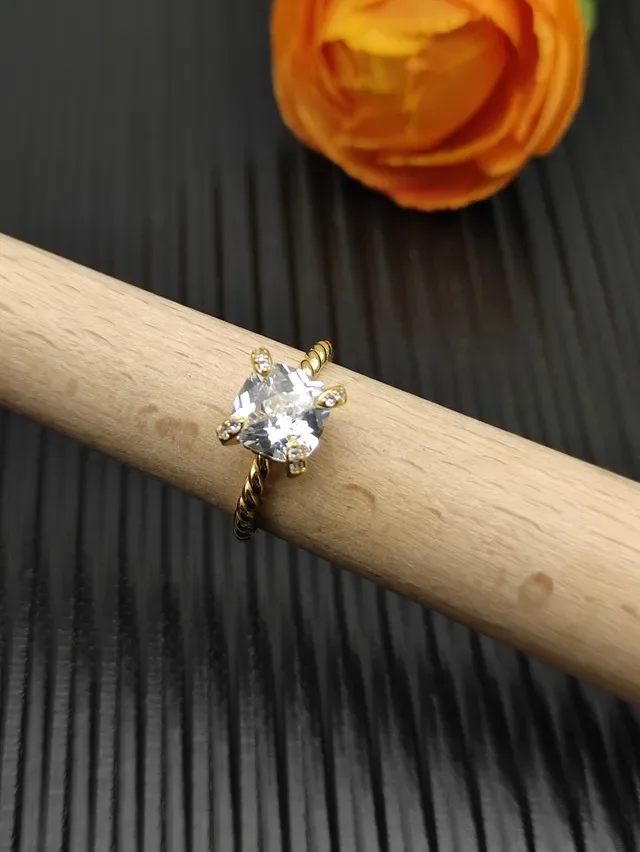 David Yurman Gold Beige Twisted Rope Band Four-Prong Solitaire Setting Ring 5