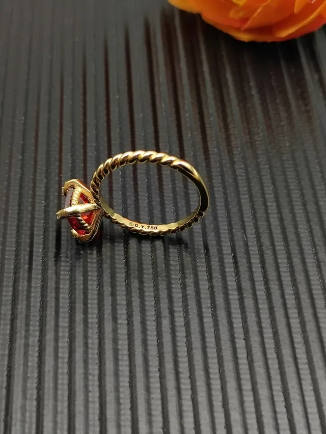 David Yurman Bague Or avec Bande Tressée en Corde et Bisel Carré 7