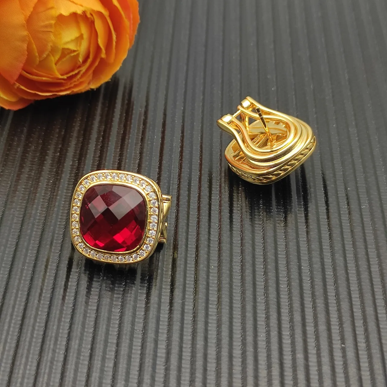 David Yurman Gold-Tone Cushion-Cut Red Gemstone Pavé Halo Clip-On Earrings 9