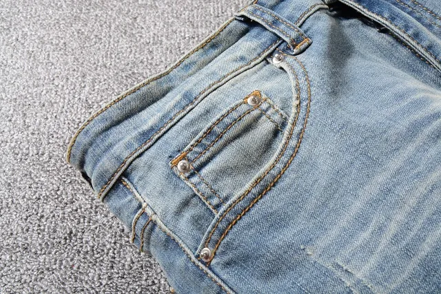 Distressed Mid-Rise Slim-Fit Light Blue Jeans 8