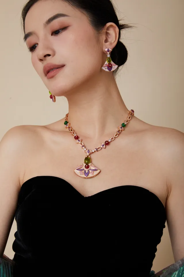 Fan-Shaped Enamel and Cabochon Gemstone Earrings 5