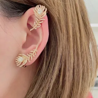 Feather-Shaped Pavé Crystal Rose Gold Ear Cuffs Earrings