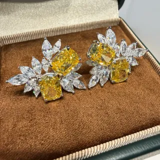 Floral Motif Yellow and Clear Gemstone Cluster Stud Earrings