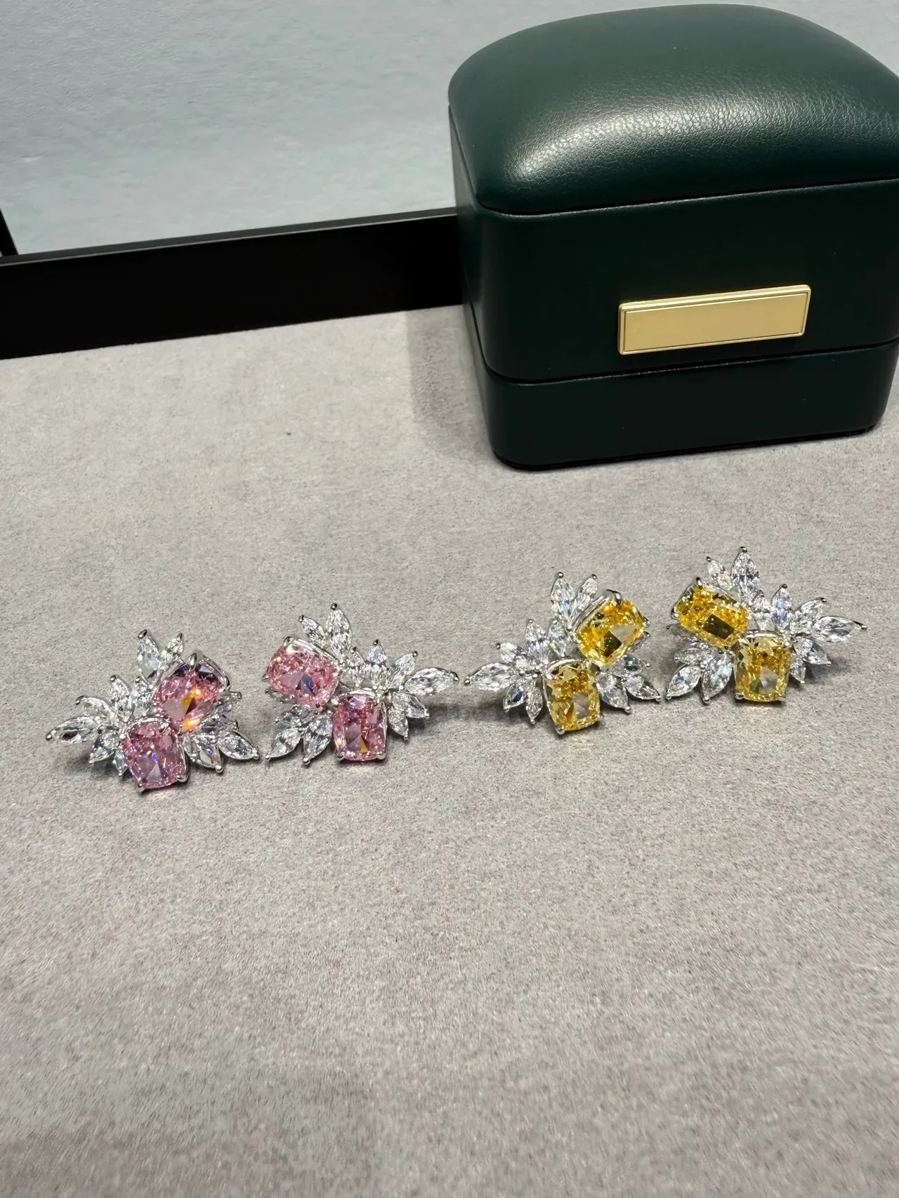 Floral Motif Yellow and Clear Gemstone Cluster Stud Earrings 4