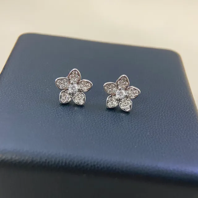 Flower-Shaped Pavé Stud Earrings 4