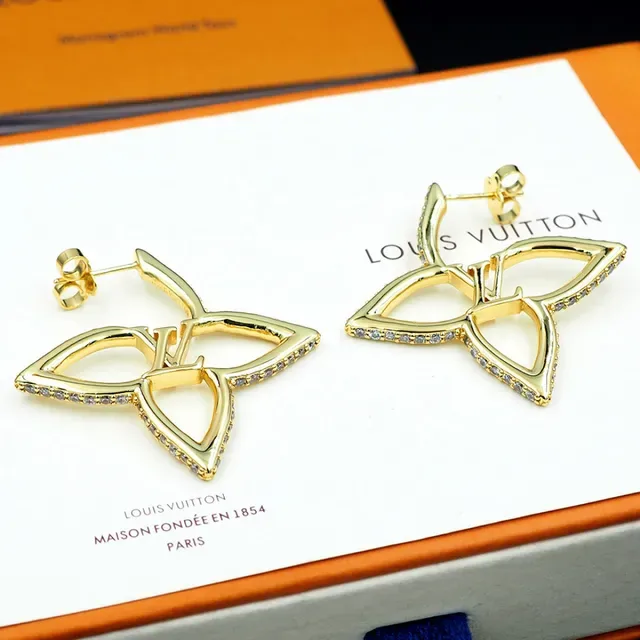 Geometric Pavé Gold-Tone Leaf Motif Earring 8