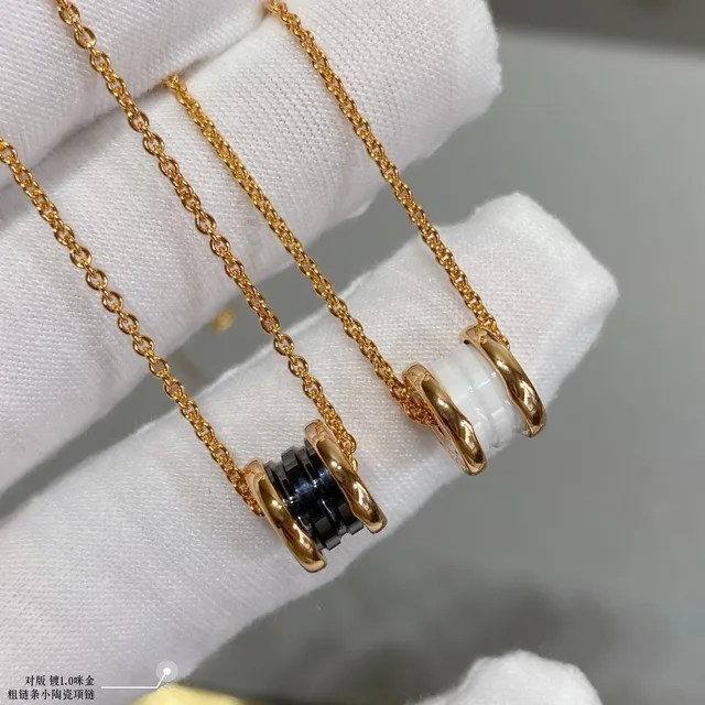 Gold Black Twisted Rope Chain Cylindrical Ceramic Pendant Necklace 2