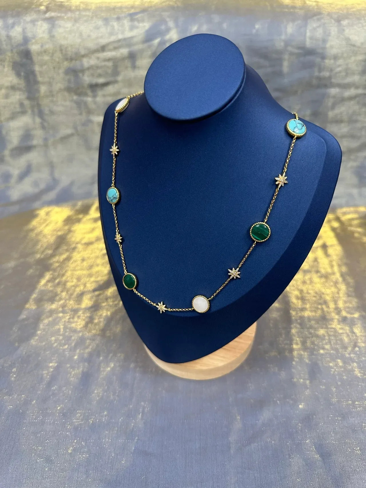 Gold Blue Chain Round Cabochon Gemstones Necklace 7