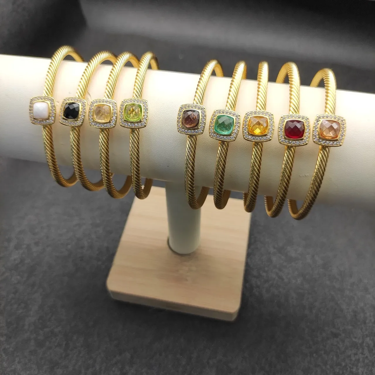 Gold Blue Twisted Rope Wire Cabochon-Set Turquoise Stone Bracelet 4