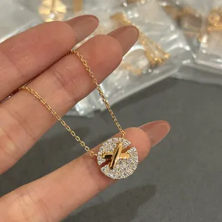 Collier chaîne or Pavé pendentif circulaire à barre croisée