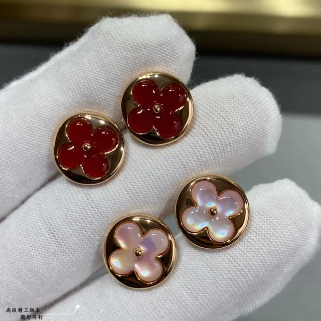Gold Green Circular Stud Four-Petal Clover Inlay Earrings 5