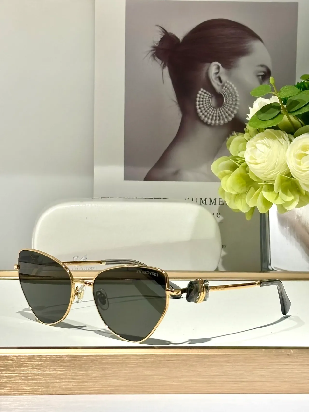 Gold Green Geometric Cat-Eye Silhouette Metal Frame Sunglasses 6