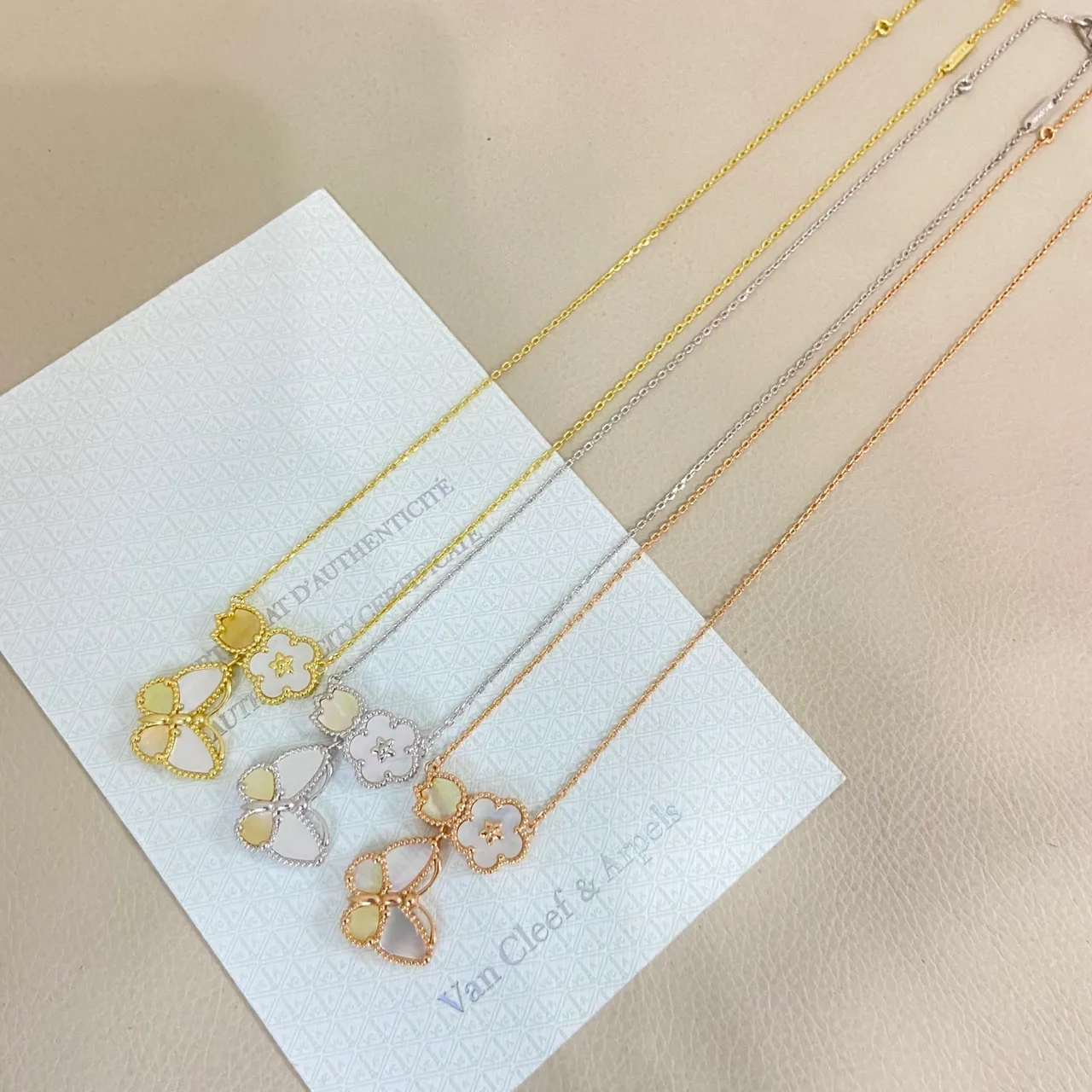 Gold Multicolor Clover-Link Motif Enamel Inlay Necklace 5
