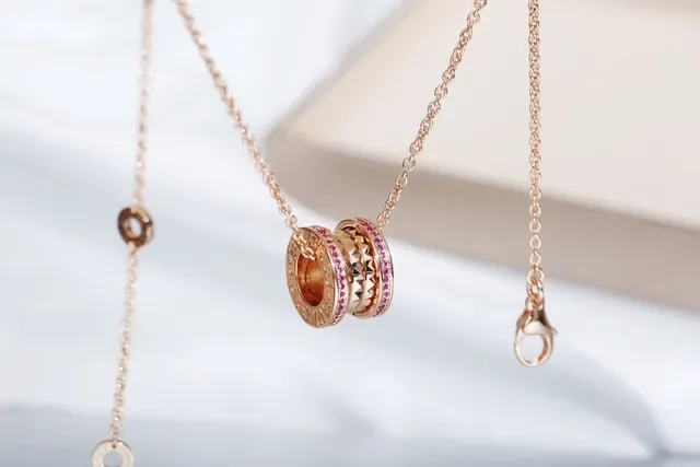 Gold Pink Rose Chain Cylindrical Multi-Band Pendant Necklace 4