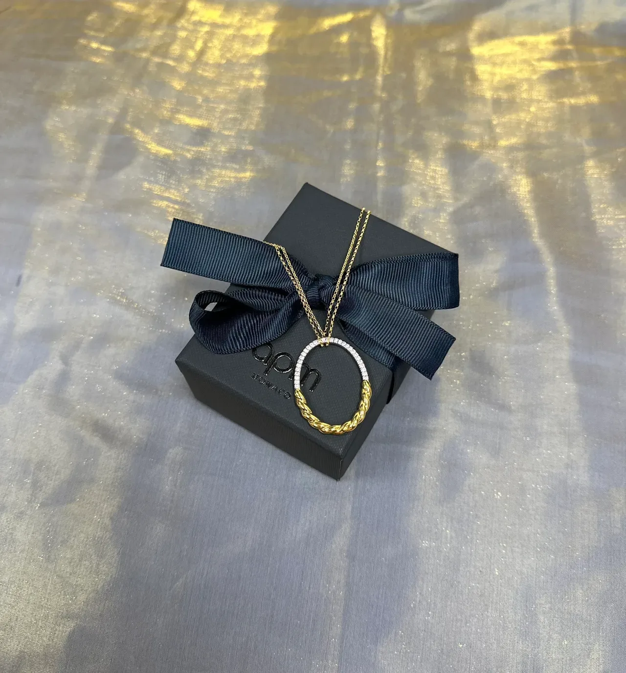 Gold Silver Chain Oval Pendant Necklace 5