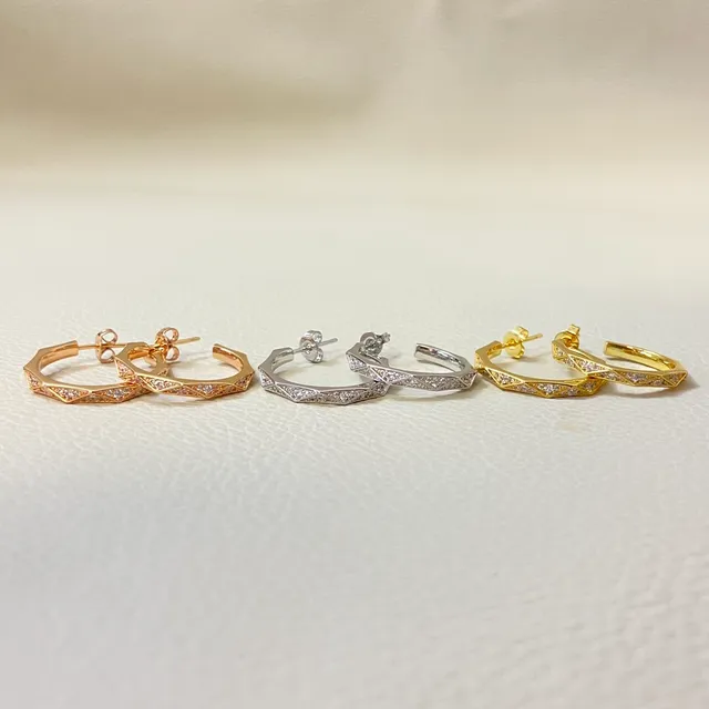 Gold Silver Geometric Faceted Hoops Pavé-Set Clear Stones Ring 2