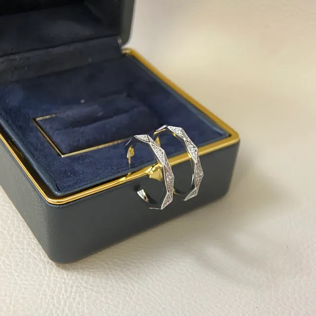 Gold Silver Geometric Faceted Hoops Pavé-Set Clear Stones Ring 6