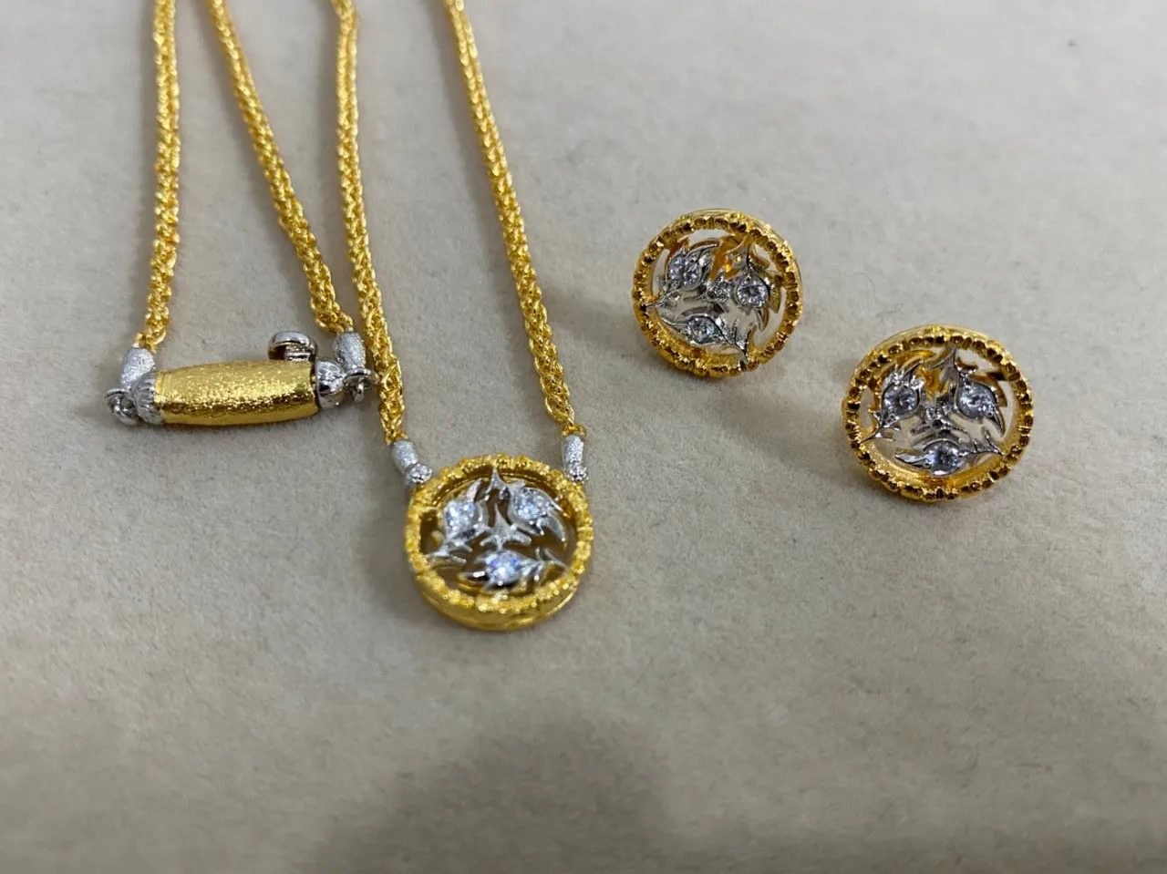 Gold Silver Rope Chain Two-Tone Metal Necklace 8