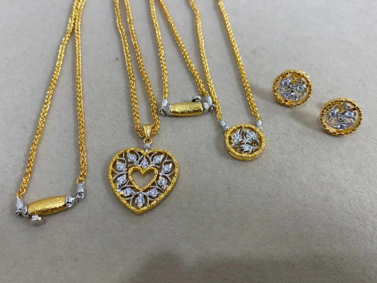 Gold Silver Rope Chain Two-Tone Metal Necklace 9