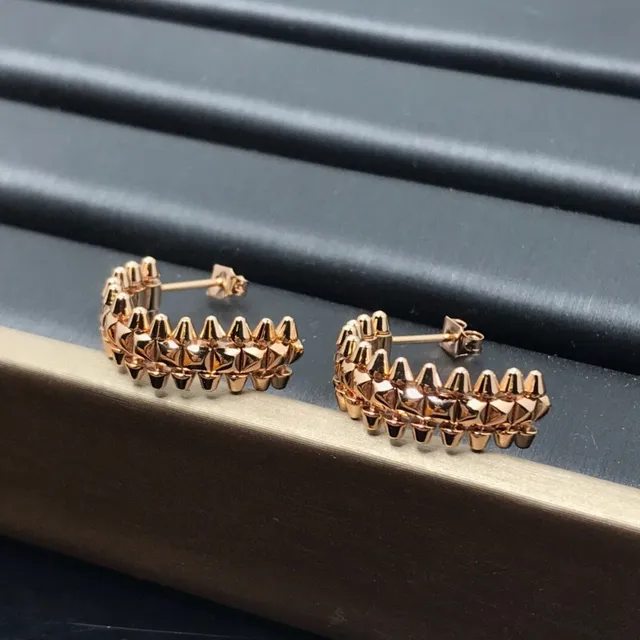 Gold Silver Spiked Pyramid Studs Interlocking Chain-Link Base Ring 4