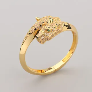 Gold-Tone Dual Panther Head Pavé Stone Ring