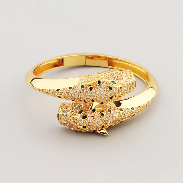 Gold-Tone Dual Panther Head Pavé Stone Ring 5