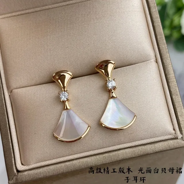 Gold-Tone Fan-Shaped White Mother-of-Pearl Crystal Drop Earrings 3