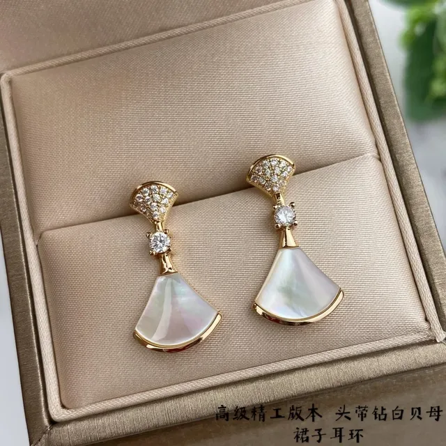 Gold-Tone Fan-Shaped White Mother-of-Pearl Crystal Drop Earrings 4