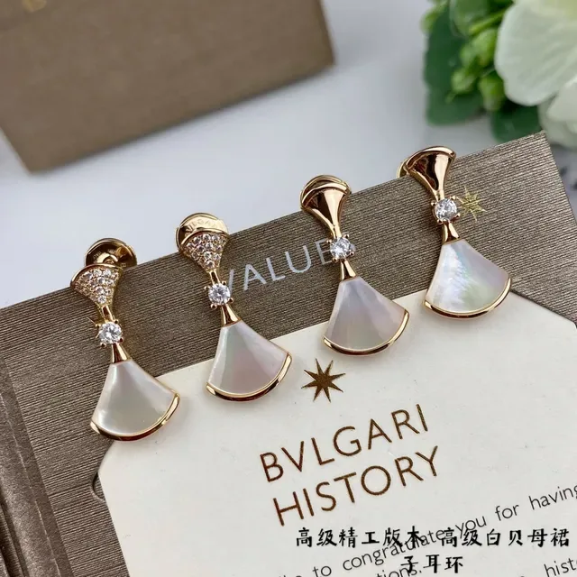 Gold-Tone Fan-Shaped White Mother-of-Pearl Crystal Drop Earrings 7