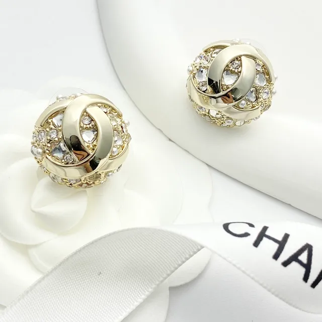 Gold-Tone Interlocking Loop Crystal and Pearl Stud Earrings 4