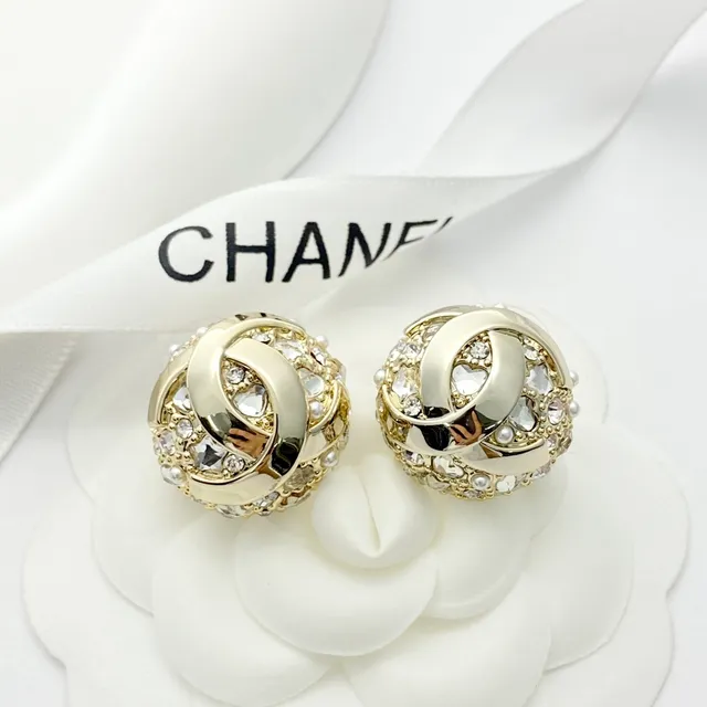 Gold-Tone Interlocking Loop Crystal and Pearl Stud Earrings 8