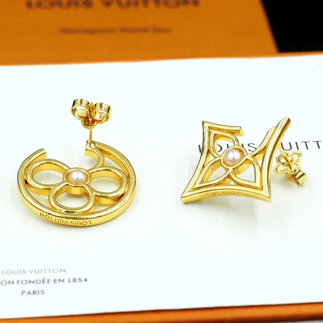 Gold-Tone Openwork Pearl-Centered Geometric Stud Earrings 3