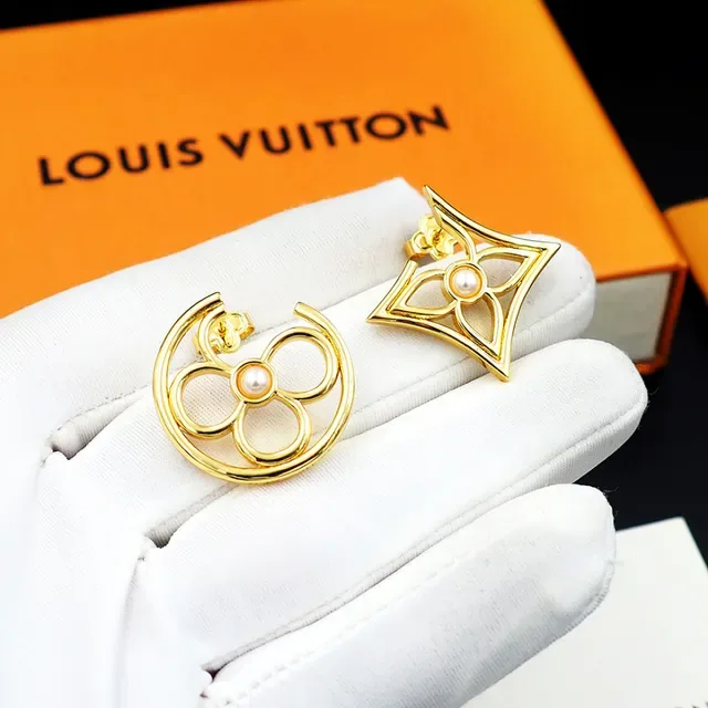 Gold-Tone Openwork Pearl-Centered Geometric Stud Earrings 6