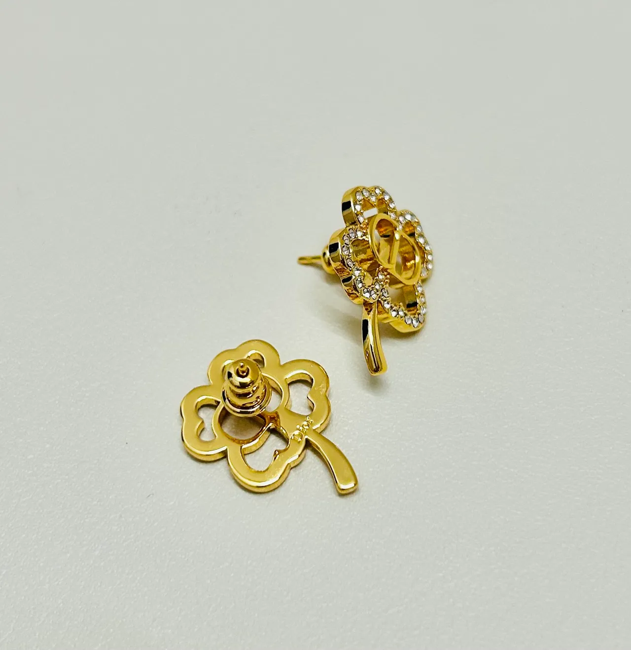 Gold-Tone Quatrefoil Pavé Crystal Stud Earrings 3