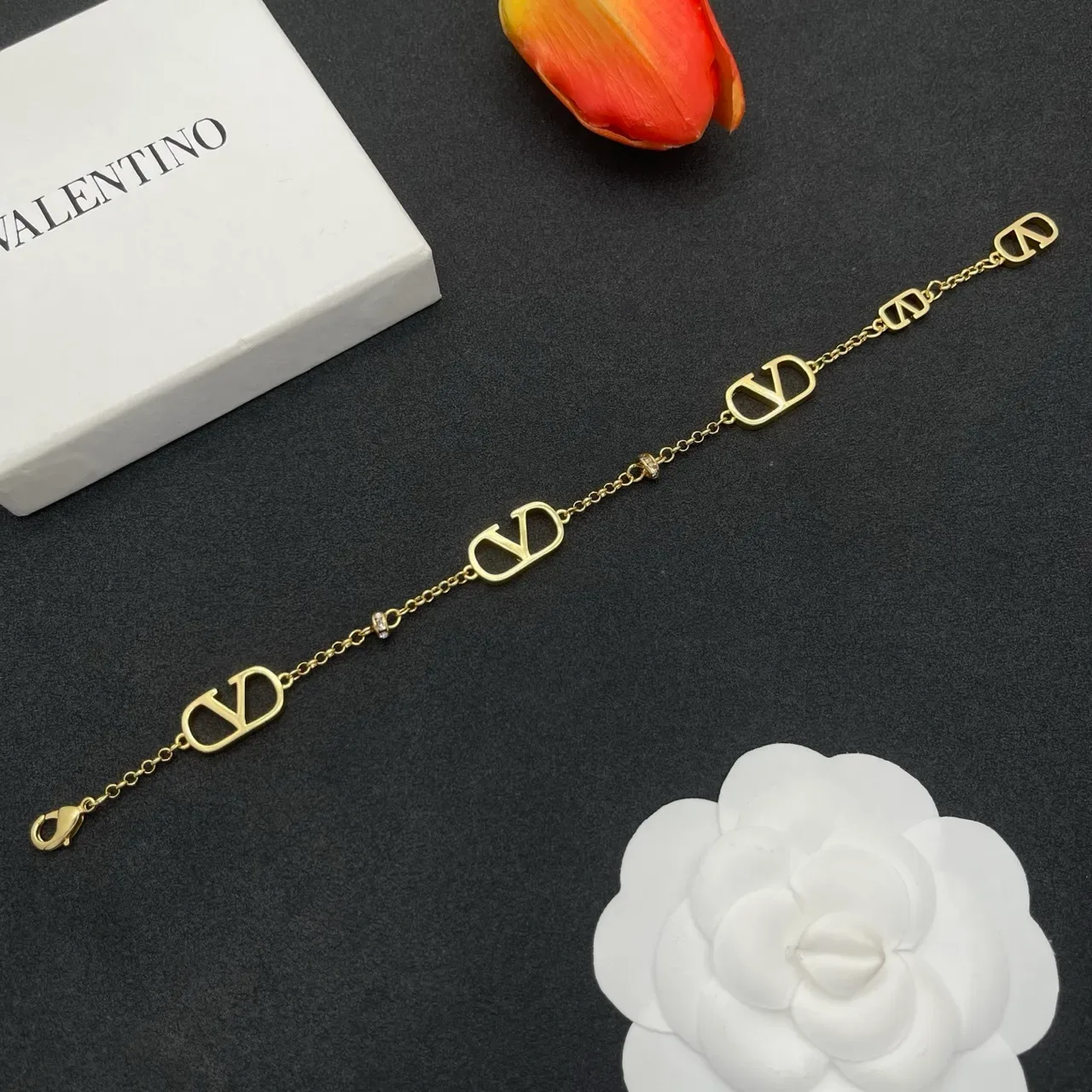 Gold Transparent Chain Open V-Logo Charms Bracelet 8