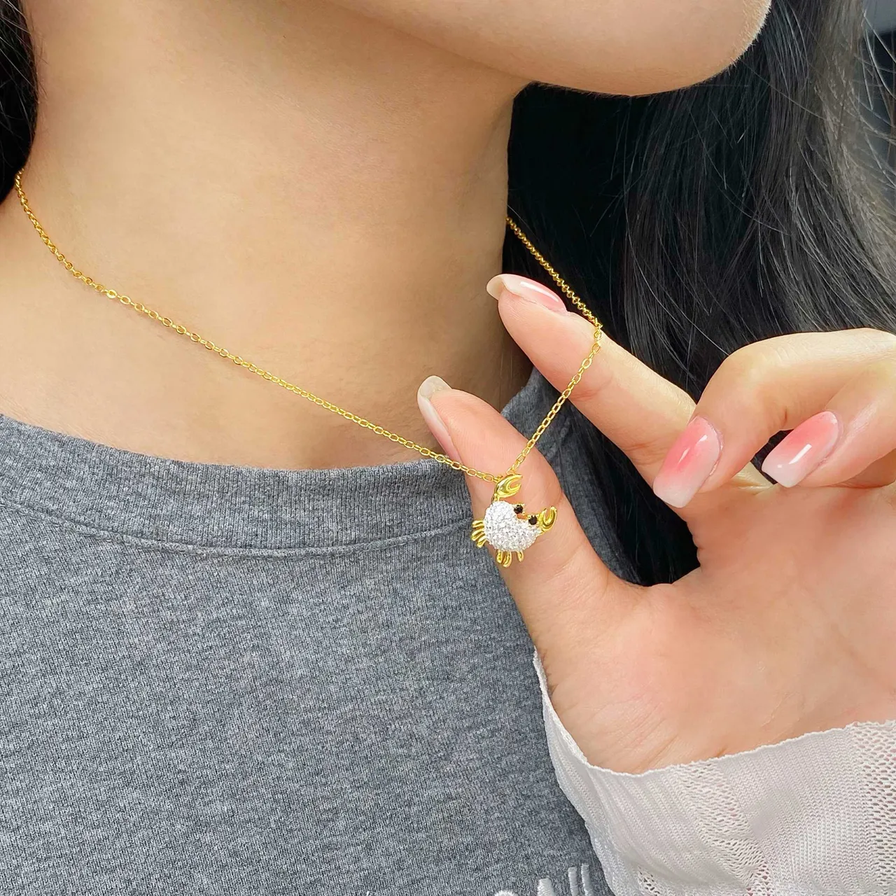 Gold White Crab-Shaped Pendant Pavé-Set Stone Body Necklace 2
