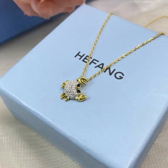 Gold White Crab-Shaped Pendant Pavé-Set Stone Body Necklace 4