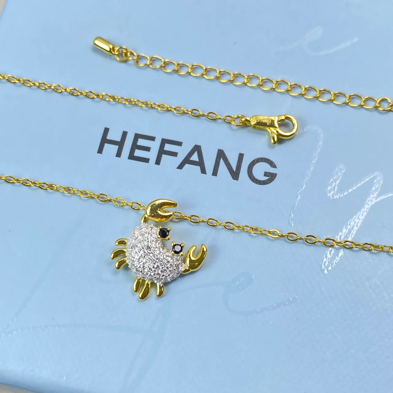 Gold White Crab-Shaped Pendant Pavé-Set Stone Body Necklace 5